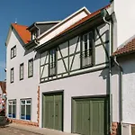 Eckhaus - Wohnen Auf Zeit Grossostheim