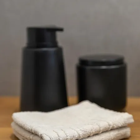 Eckhaus - Wohnen Auf Zeit Großostheim