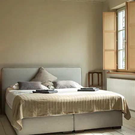 Eckhaus - Wohnen Auf Zeit Guest house *