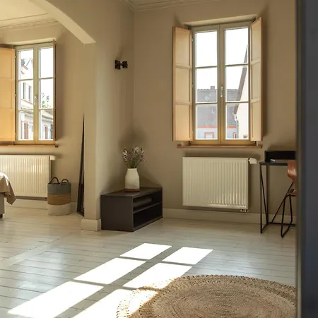 Eckhaus - Wohnen Auf Zeit Guest house