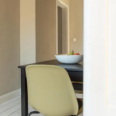 Eckhaus - Wohnen Auf Zeit Guest house Grossostheim