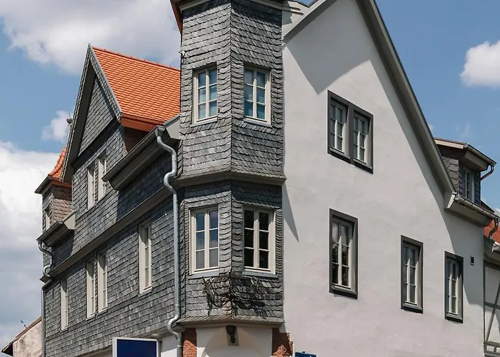 Eckhaus - Wohnen Auf Zeit 3* Großostheim